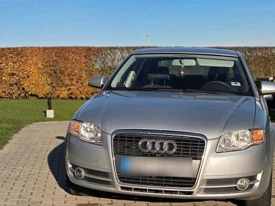 Gebraucht Audi A4 130 PS (95 kW) 2005 Silber Limousine