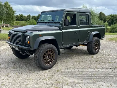Gebraucht Land Rover Defender 425 PS (312 kW) 2006 Grün SUV