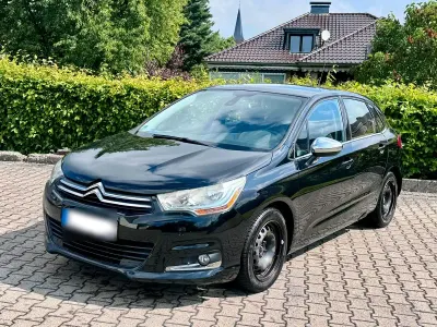 Gebraucht Citroën C4 116 PS (85 kW) 2014 Schwarz Limousine