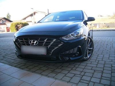 Usata Hyundai i30 Trend 120 CV (88 kW) 2023 Nero Berlina