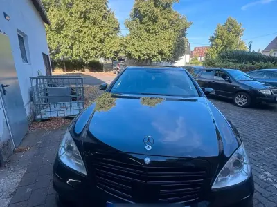 Gebraucht Mercedes S500 389 PS (286 kW) 2009 Schwarz Limousine