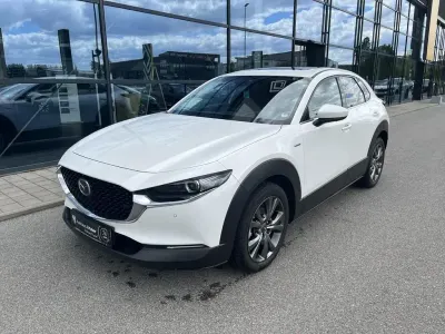 Używany Mazda CX-30 Edition 179 KM (131 kW) 2022 Biały SUV