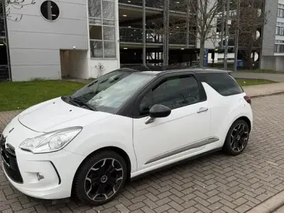 Gebraucht Citroën DS3 Sport Chic 156 PS (114 kW) 2014 Weiß Limousine