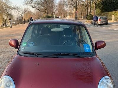 Gebraucht Daihatsu Trevis 58 PS (42 kW) 2009 Rot Kleinwagen