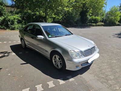 Mercedes C180