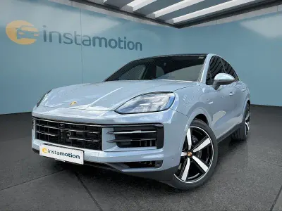 Gebraucht Porsche Cayenne E-Hybrid 470 PS (345 kW) 2025 Grau SUV