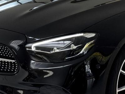 Schwarz Gebraucht 2024 Mercedes E220 AMG Limousine | 45.490 € (Guter Preis)