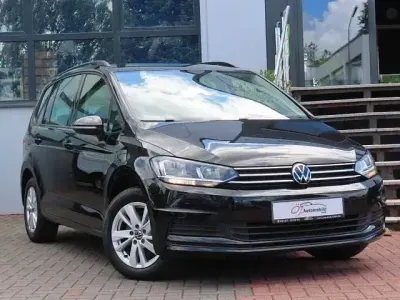 Gebraucht VW Touran 150 PS (110 kW) 2022 Schwarz Van / Kleinbus