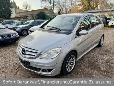Gebraucht Mercedes B200 136 PS (100 kW) 2006 Silber Van / Kleinbus