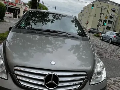 Gebraucht Mercedes B170 116 PS (85 kW) 2006 Grau Van / Kleinbus