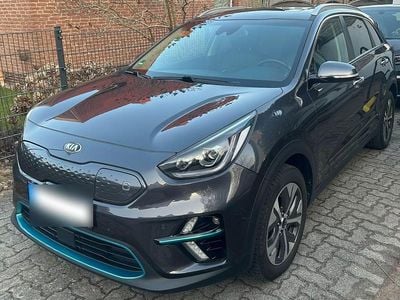 Gebraucht Kia Niro Spirit 150 kW (204 PS) 2021 Grau SUV