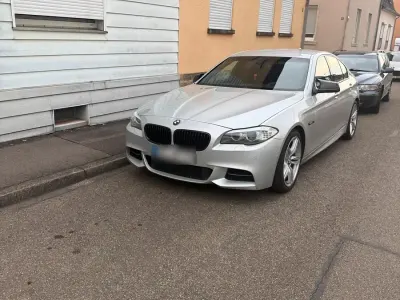 Gebraucht BMW M550 M Sport 420 PS (308 kW) 2012 Silber Limousine