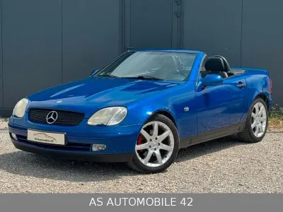 Gebraucht Mercedes SLK230 193 PS (141 kW) 1999 Blau Cabrio