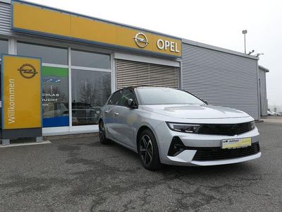 Gebraucht Opel Astra 131 PS (96 kW) 2025 Silber Limousine