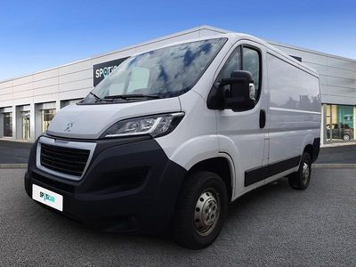 Gebraucht Peugeot Boxer Premium 120 PS (88 kW) 2023 Weiß Van
