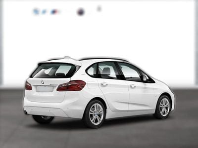 Gebraucht BMW 225 Active Tourer iPerformance 224 PS (164 kW) 2019 Weiß Van / Kleinbus