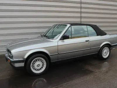 Gebraucht BMW 320 Cabriolet Sport Line 129 PS (94 kW) 1989 Silber Cabrio