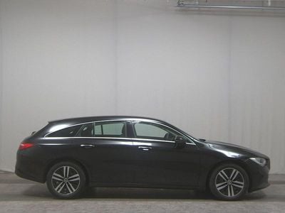 Second-hand Mercedes CLA180 Shooting Brake 116 CP (85 kW) 2022 Negru Break