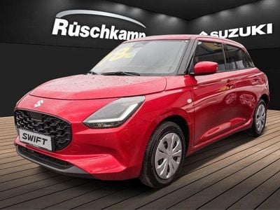 Nuova Suzuki Swift Club 83 CV (61 kW) 2026 Rosso Utilitaria