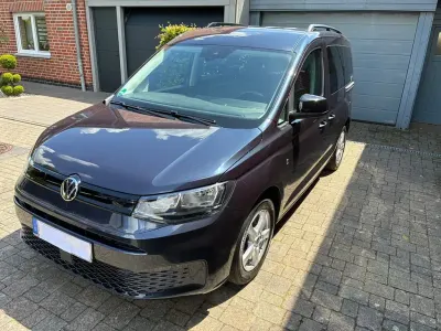 Gebraucht VW Caddy Life 122 PS (89 kW) 2021 Blau Van / Kleinbus