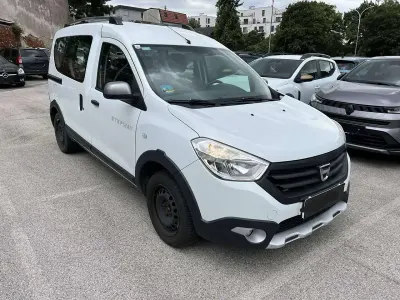 Gebraucht Dacia Dokker Stepway 116 PS (85 kW) 2017 Gletscherweiss Van / Kleinbus