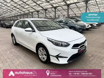 Usado Kia Ceed Vision 120 CV (88 kW) 2024 Blanco Utilitario