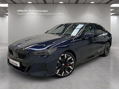 Gebraucht BMW 550e M Sport 489 PS (359 kW) 2025 Blau Limousine