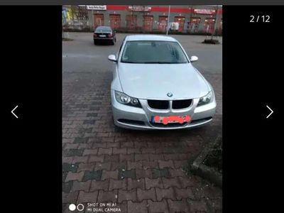 Usado BMW 318 Exclusive 143 HP (105 kW) 2007 Prateado Sedan