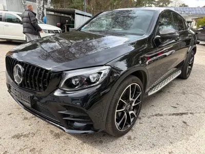 Używany Mercedes GLC43 AMG AMG 367 KM (269 kW) 2018 Czarny Coupe