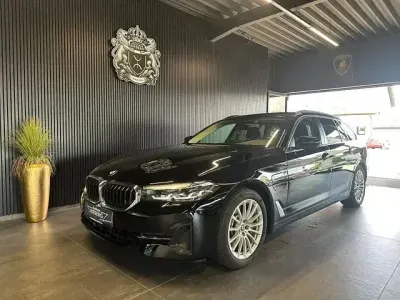 Gebraucht BMW 530e Performance 292 PS (214 kW) 2021 Schwarz Kombi
