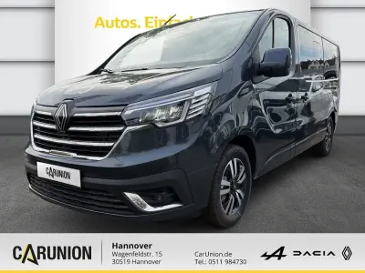 Neu Renault Trafic 170 PS (125 kW) 2026 Kometengrau metallic Van / Kleinbus