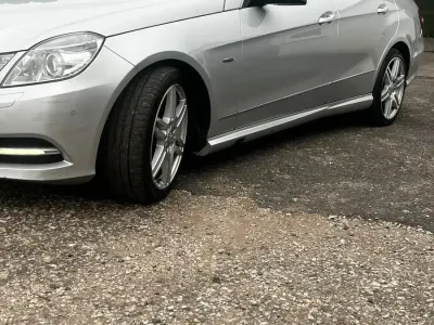 Gebraucht Mercedes E350 AMG 265 PS (194 kW) 2011 Silber Limousine
