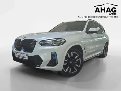 Gebraucht BMW iX3 M Sport 210 kW (286 PS) 2023 Schwarz SUV