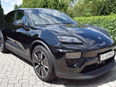 Porsche Macan 4 Electric