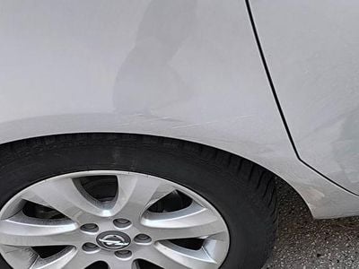 Gebraucht Opel Meriva 120 PS (88 kW) 2012 Silber Van / Kleinbus