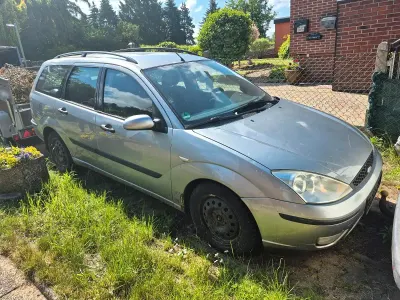 Gebraucht Ford Focus 120 PS (88 kW) 2003 Silber Kombi