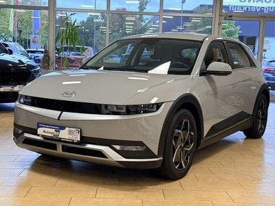Grau cyber grey / met Gebraucht 2024 Hyundai Ioniq 5 SUV | 29.000 € (Guter Preis)