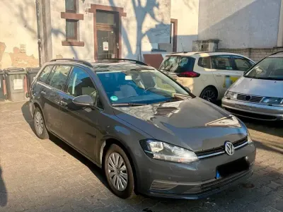Second-hand VW Golf VII 115 CP (84 kW) 2018 Gri Break