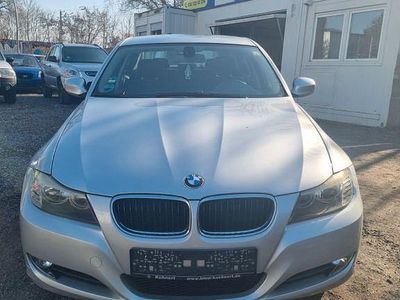Usata BMW 318 Comfort Edition 143 CV (105 kW) 2009 Argento Berlina