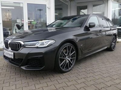 Grau Gebraucht 2021 BMW 530 M Sport Limousine | 35.390 € (Fairer Preis)