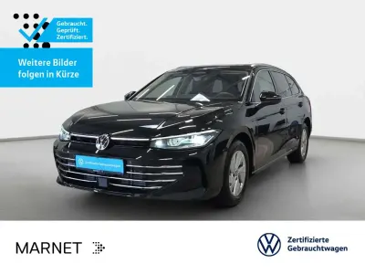 Gebraucht VW Passat Elegance 150 PS (110 kW) 2025 Schwarz Kombi