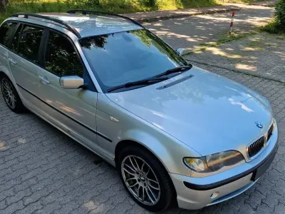 Gebraucht BMW 320 Lifestyle 150 PS (110 kW) 2003 Silber Kombi