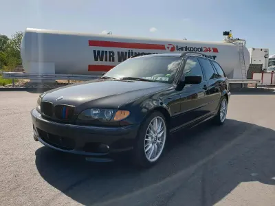 Gebraucht BMW 320 M Sport 170 PS (125 kW) 2002 Schwarz Kombi