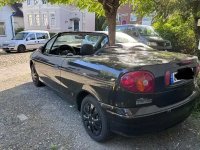 Używany Renault Mégane Cabriolet 95 KM (69 kW) 1999 Czarny Kabriolet