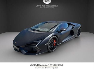 Lamborghini Revuelto