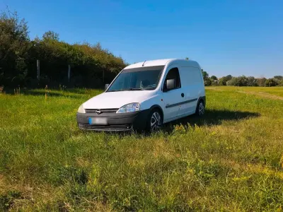 Gebraucht Opel Combo 65 PS (47 kW) 2002 Weiß Van / Kleinbus
