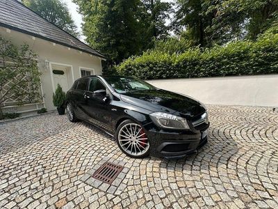 Mercedes A45 AMG