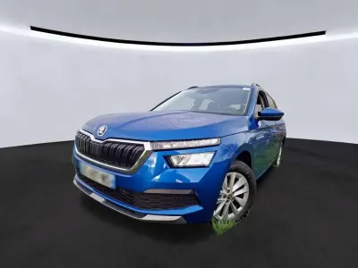 Gebraucht Skoda Kamiq Loft 95 PS (69 kW) 2023 Raceblau metallic SUV
