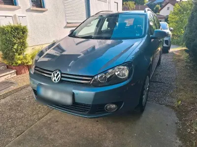 Gebraucht VW Golf VI 105 PS (77 kW) 2010 Grün Kleinwagen
