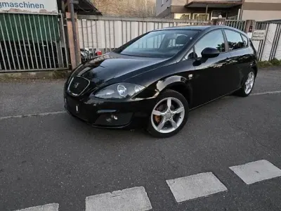 Używany Seat Leon 125 KM (91 kW) 2010 Czarny Hatchback